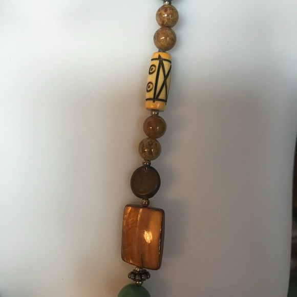 Asian necklace  - Picture 4 of 5